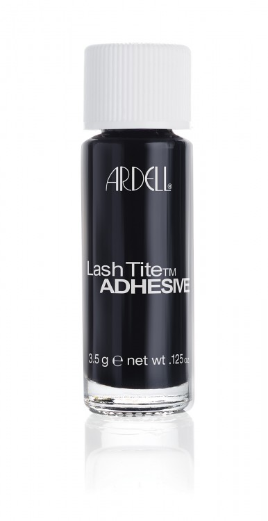 Černé lepidlo pro aplikaci trsů řas Ardell Lash Tite Dark 3, 5 g Černé lepidlo pro aplikaci trsů řas Ardell Lash Tite Dark 3, 5 g - Péče o ruce Umělé řasy a trsy Řasy trsové Ardell