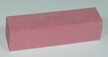 Leštící blok na nehty čtyřstranný růžový jemný 120/180 Leštící blok na nehty čtyřstranný růžový jemný 120/180 - Péče o ruce Leštičky, leštící bloky a pilníky na nehty pro nehtovou modeláž a manikúru Leštičky a leštící bloky na nehty pro nehtovou modeláž a manikúru