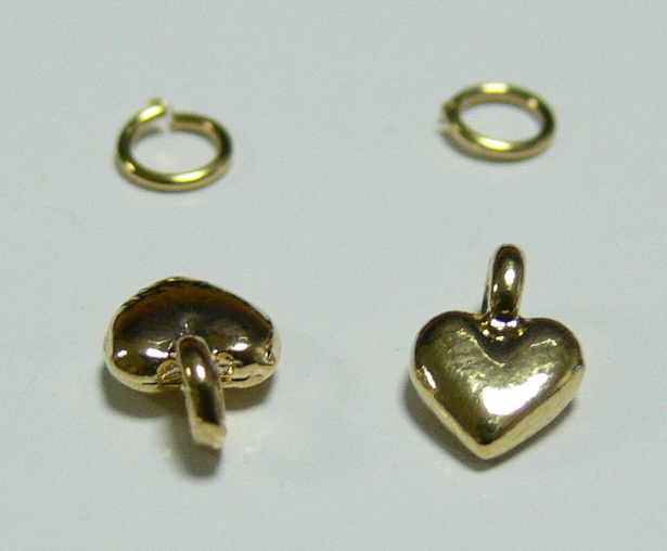Piercing 590-08 ozdoby na nehty 2 ks Piercing 590-08 ozdoby na nehty 2 ks - Péče o ruce Zdobící nálepky a obtisky na nehty Piercing na nehty