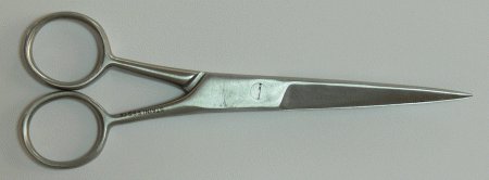Nůžky na vlasy 15 cm Nůžky na vlasy 15 cm - Péče o ruce Kleště a nůžky na nehty a kůži pro manikúru a pedikúru, pinzety, pilníky, atd. Nůžky pro domácnost a ostatní nůžky
