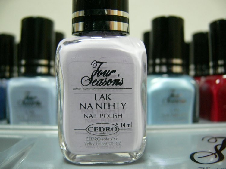 Four Seasons Lak na nehty FS odstín 54 krycí lak bez perleti 14 ml Four Seasons Lak na nehty FS odstín 54 krycí lak bez perleti 14 ml - Péče o ruce Laky na nehty Laky na nehty Cedro - Four Seasons