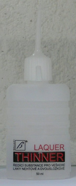 Ředidlo laků Thinner 50 ml Ředidlo laků Thinner 50 ml - Péče o ruce Laky na nehty Sušiče laku a příslušenství